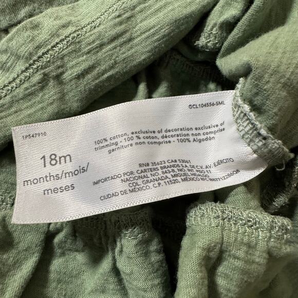 OshKosh/Carter’s 2-Piece 18M Girl Outfit – Ruffle Tee & Jeans - Picture 4 of 6